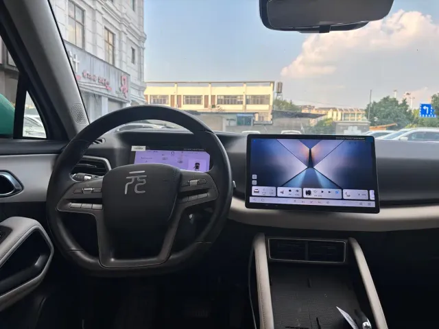BYD Yuan UP — Фото автомобиля 15