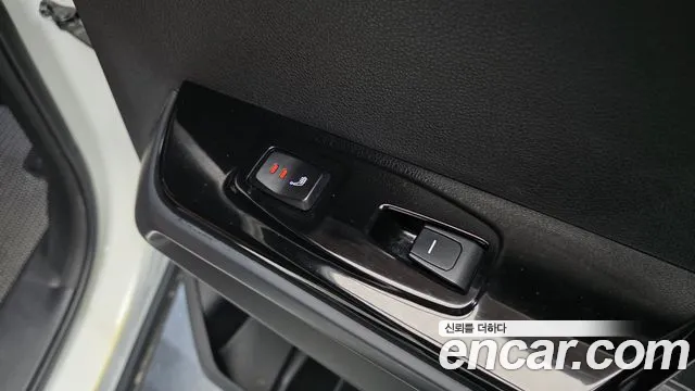 KGM Torres — Фото автомобиля 18