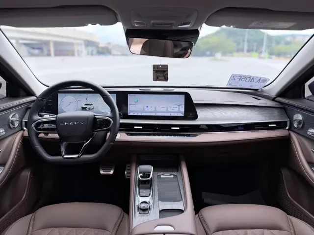 Chery Arrizo 8 — Фото автомобиля 10