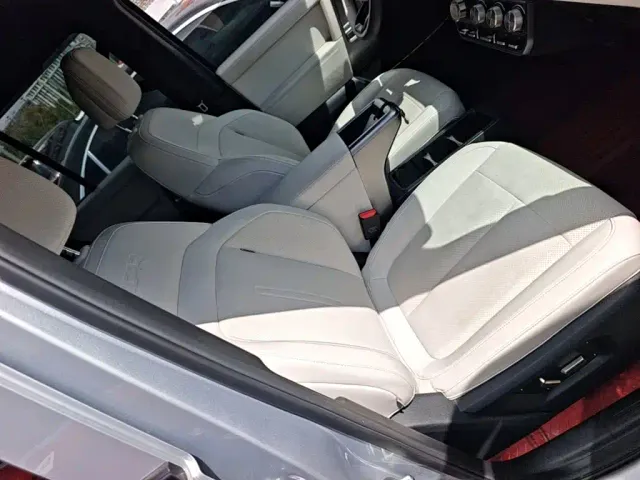 iCAR V23 — Фото автомобиля 24