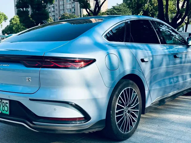 BYD Han — Фото автомобиля 3