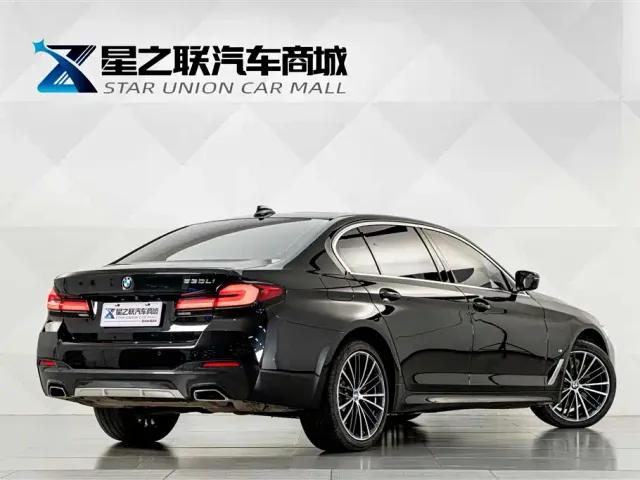BMW 5 Series — Фото автомобиля 6