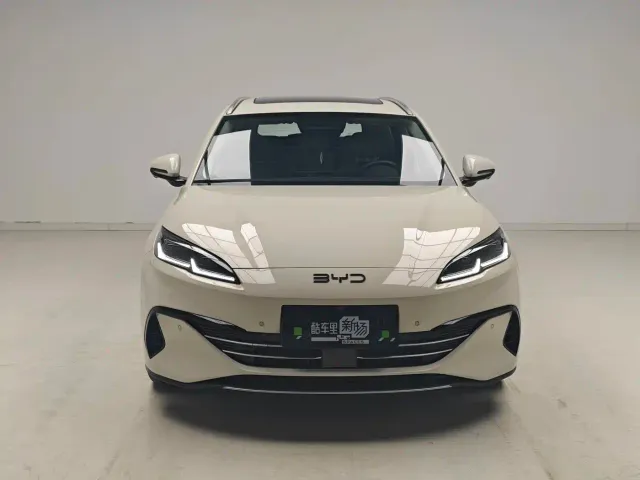 BYD Seal 06 DM-i Touring — Фото автомобиля 2