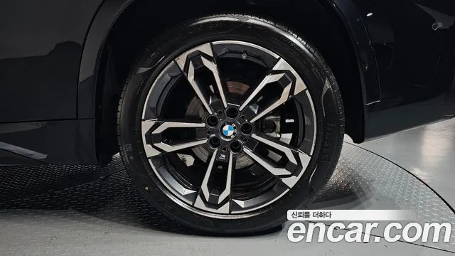 BMW X1 U11 — Фото автомобиля 20