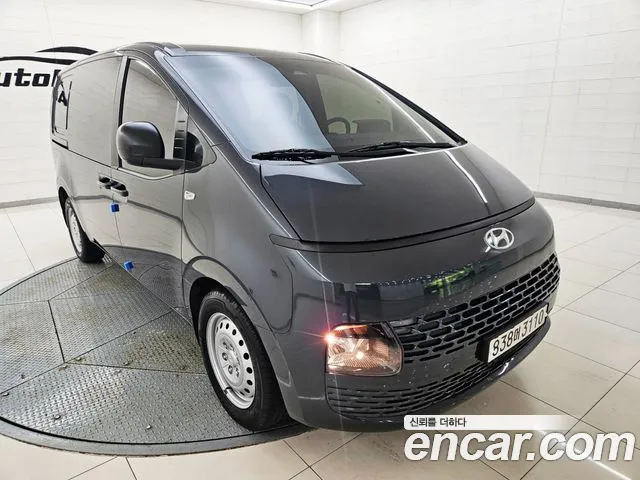 Hyundai Staria Staria Карго 5 мест — Фото автомобиля 2