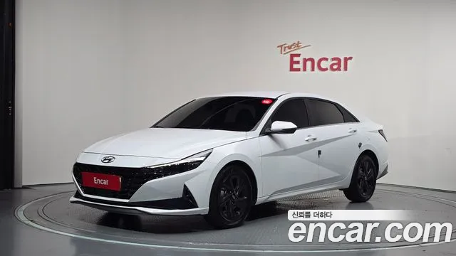 Фотография автомобиля — Hyundai Avante CN7