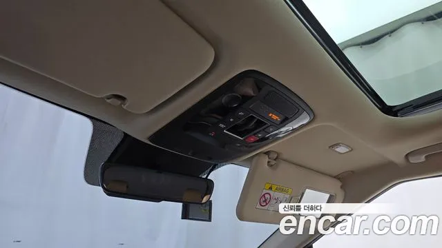 Kia Carnival 4th Gen — Фото автомобиля 28