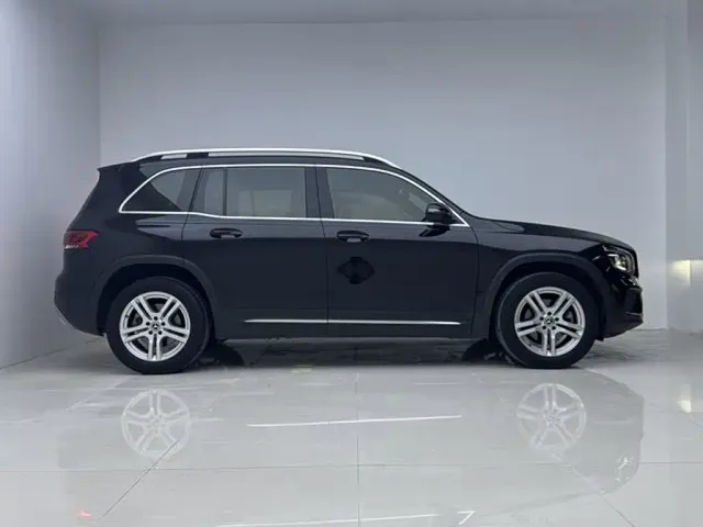 Mercedes-Benz GLB-Class — Фото автомобиля 6