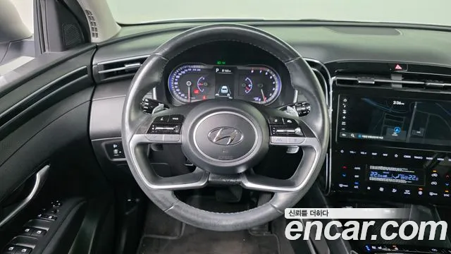 Hyundai Tucson Tucson (NX4) Бензин 1.6 турбо 2WD — Фото автомобиля 12