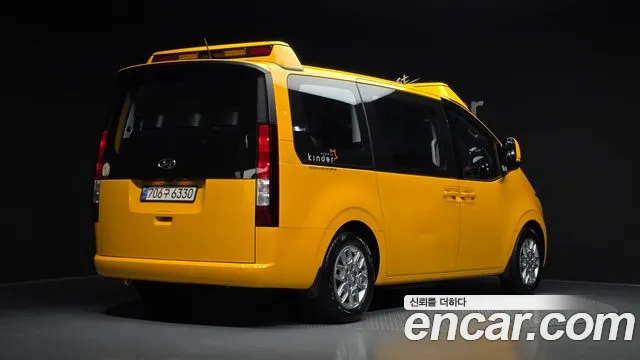 Hyundai Staria — Фото автомобиля 2