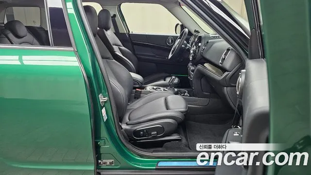 Mini Countryman — Фото автомобиля 11
