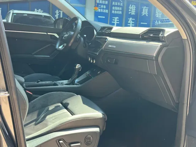 Audi Q3 Sportback — Фото автомобиля 10