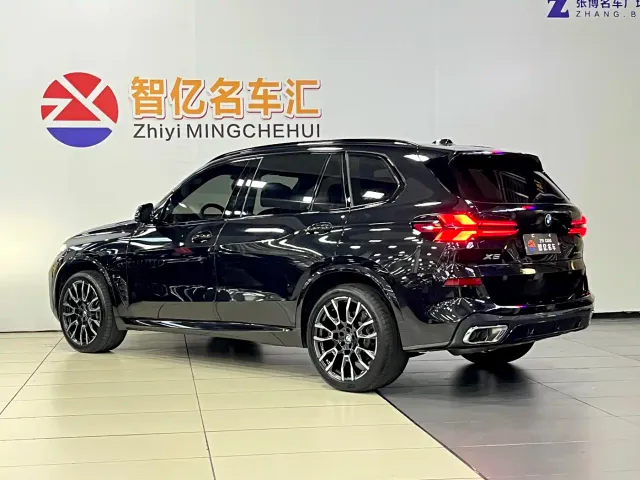 BMW X5 — Фото автомобиля 12