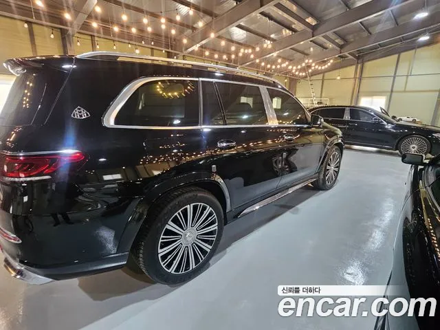 Mercedes-Benz GLS-Class — Фото автомобиля 4