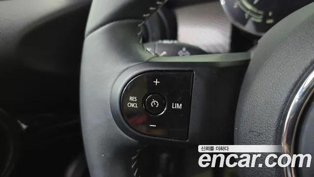 Mini Cooper Cooper Resolute Edition — Фото автомобиля 15