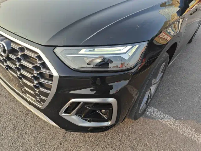 Audi Q5L — Фото автомобиля 17