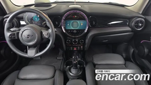MINI Cooper — Фото автомобиля 10