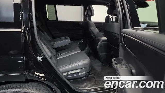 Hyundai Santa Fe MX5 — Фото автомобиля 18
