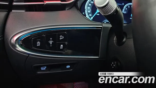 Genesis GV70 — Фото автомобиля 22