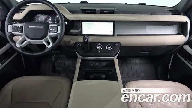 Land Rover Defender — Фото автомобиля 6