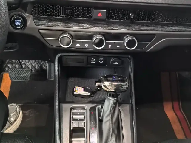 Honda CR-V — Фото автомобиля 9