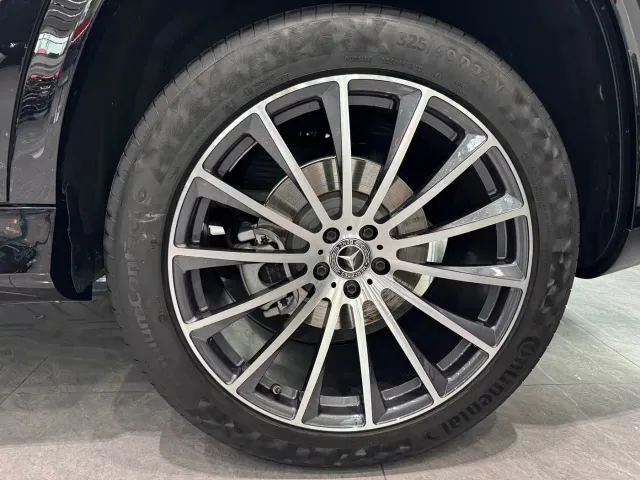 Mercedes-Benz GLS-Class — Фото автомобиля 4