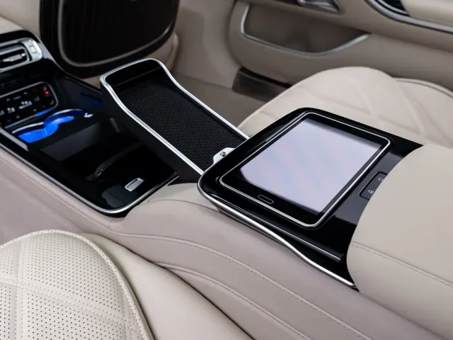 Mercedes-Benz Maybach S-Class — Фото автомобиля 16