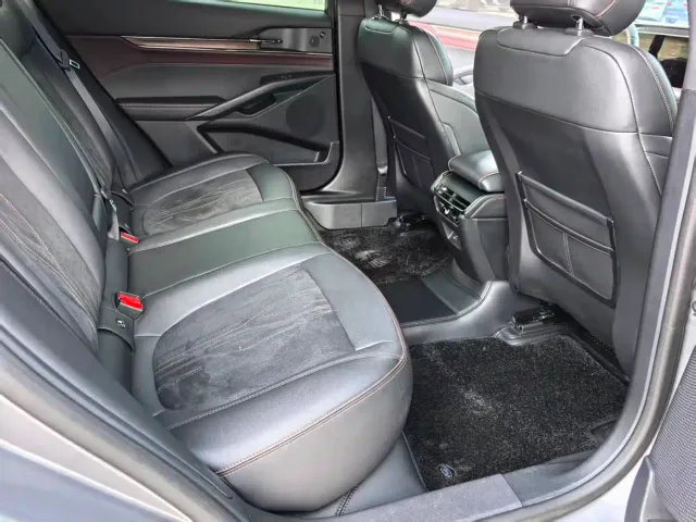 Ford Mondeo — Фото автомобиля 10