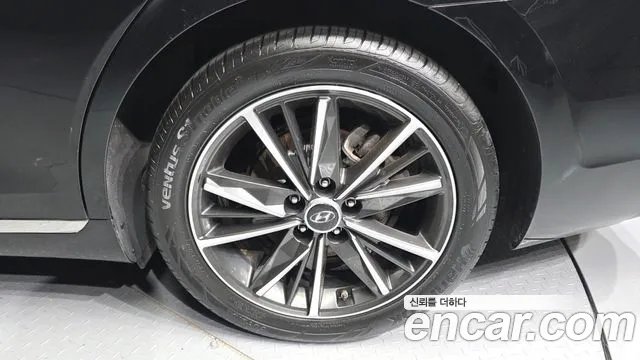 Hyundai Grandeur Новый Grandeur IG — Фото автомобиля 21