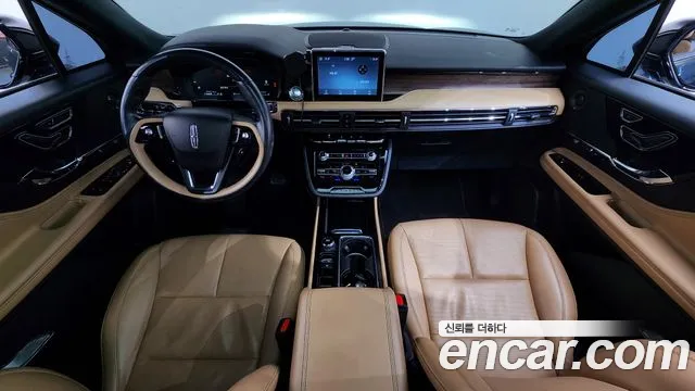 Lincoln Corsair Corsair 2.0 Reserve AWD — Фото автомобиля 7