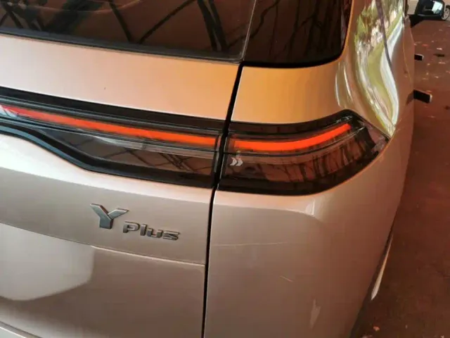 GAC Aion Y — Фото автомобиля 7