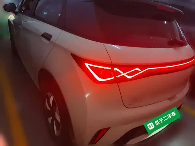 BYD Dolphin — Фото автомобиля 4