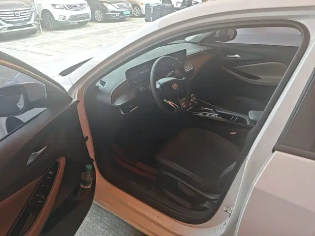 Buick Verano — Фото автомобиля 15
