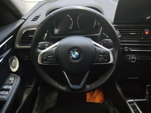BMW 1 Series — Фото автомобиля 15
