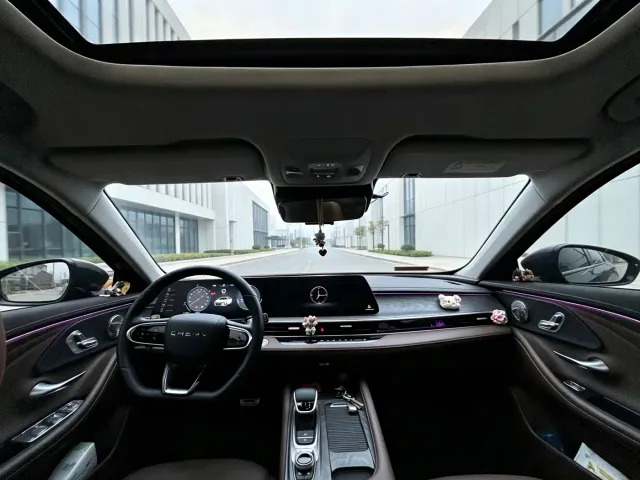 Chery Arrizo 8 — Фото автомобиля 8