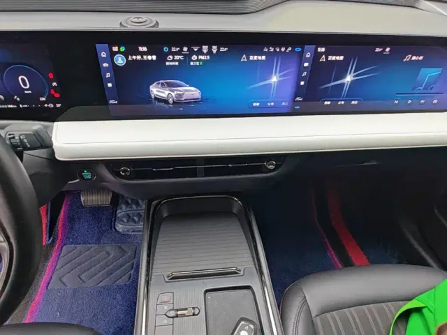 Ford Mondeo — Фото автомобиля 12