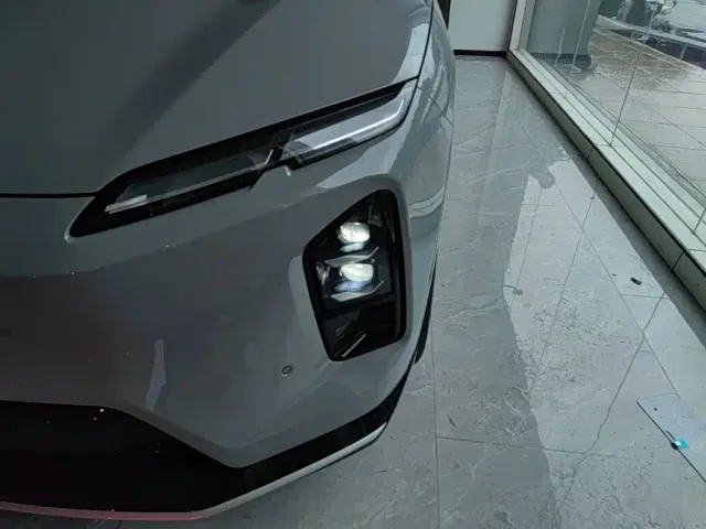 Nio EC6 — Фото автомобиля 23