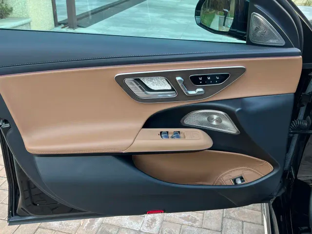 Mercedes-Benz E-Class — Фото автомобиля 6