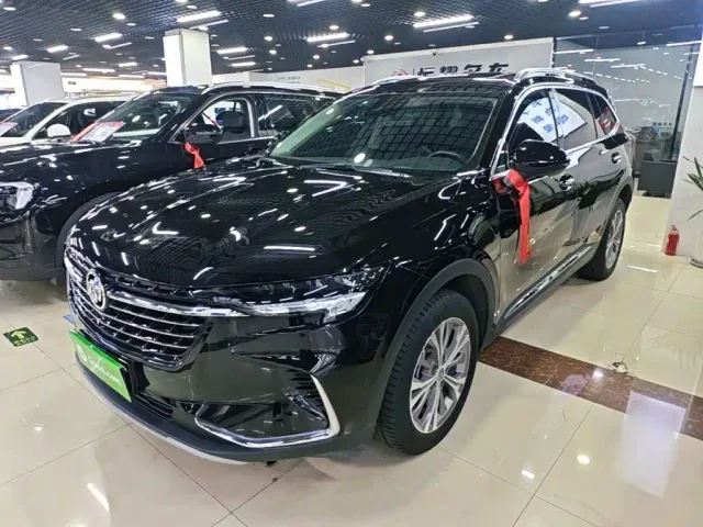 Фотография автомобиля — Buick Envision Plus