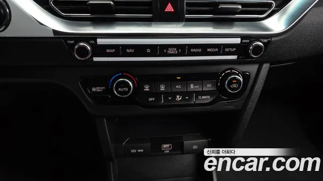 Kia Niro Niro Plus Air — Фото автомобиля 16