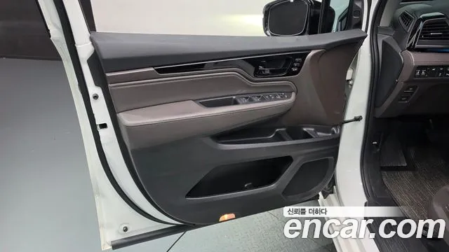 Honda Odyssey — Фото автомобиля 24