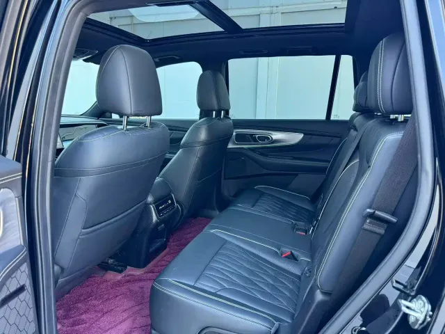 GAC Trumpchi GS8 — Фото автомобиля 6