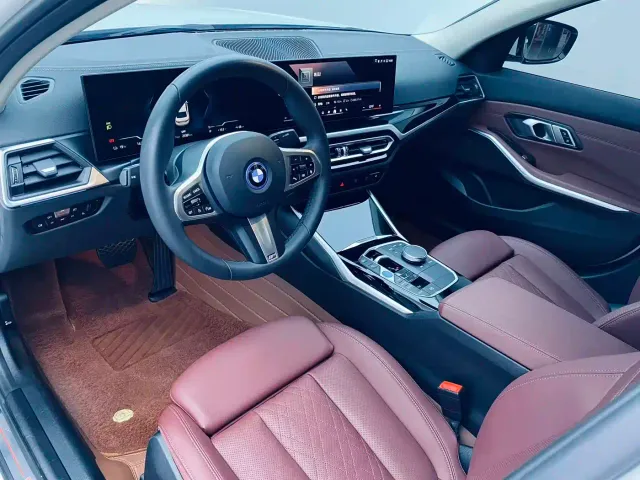 BMW i3 — Фото автомобиля 25