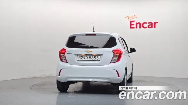 Chevrolet Spark — Фото автомобиля 4