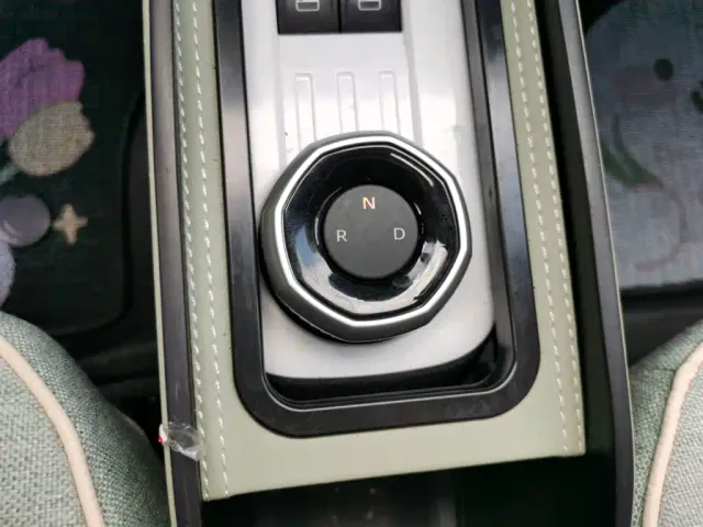 Geely Panda — Фото автомобиля 10