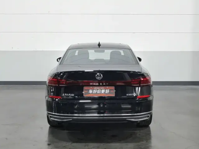 Volkswagen Passat — Фото автомобиля 4