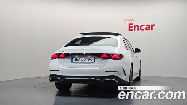 Mercedes-Benz E-Class W214 — Фото автомобиля 4
