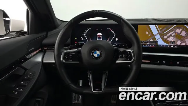 BMW 5-Series — Фото автомобиля 13