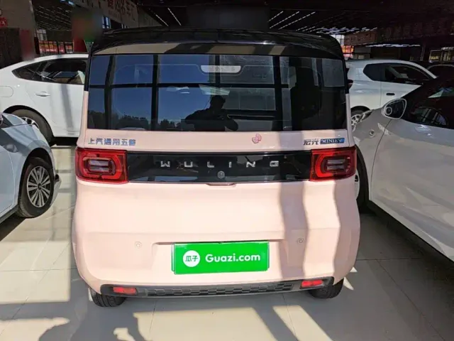 Wuling Hongguang Mini EV — Фото автомобиля 5