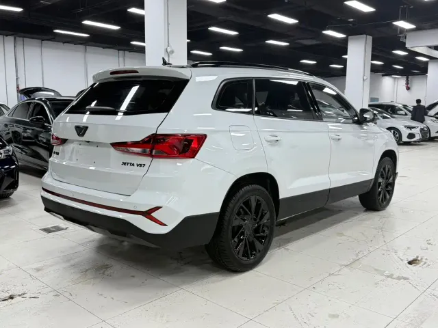 Jetta VS7 — Фото автомобиля 5